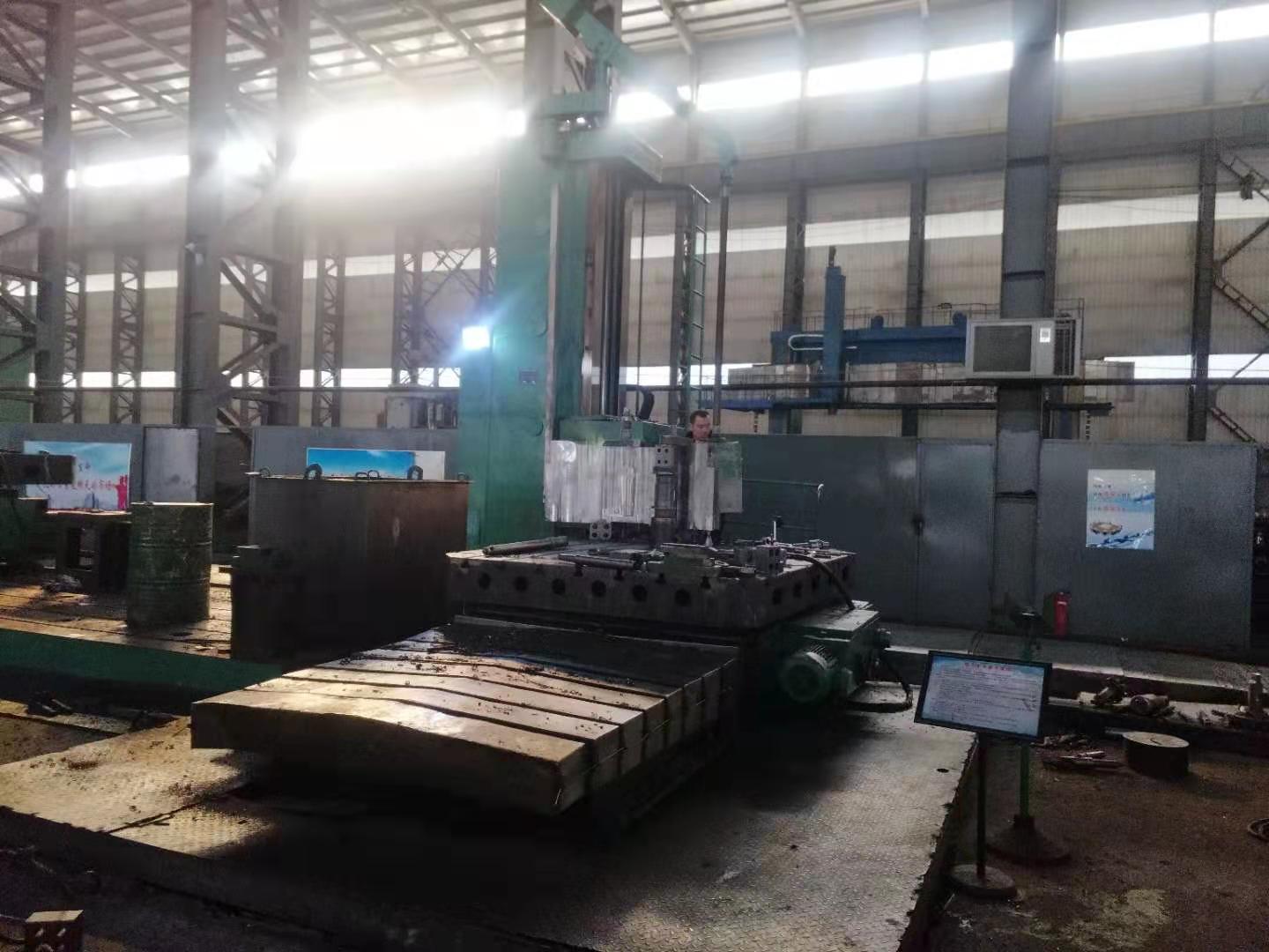 數(shù)顯130落地鏜床